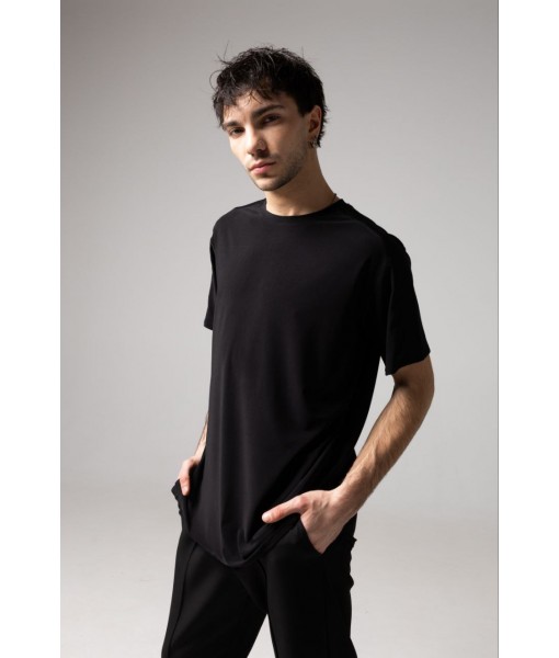 Футболка з сіткою на плечах